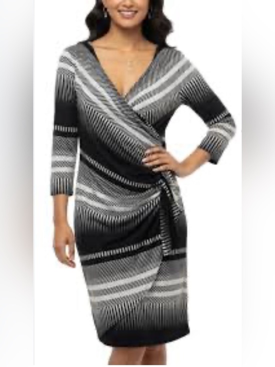 New York & Company Dresses & Skirts - New York & Co Woman’s Size L Faux Wrap Dress Ruched Black & White